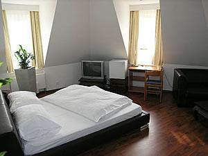 Hotel Regina Zurich Exterior photo